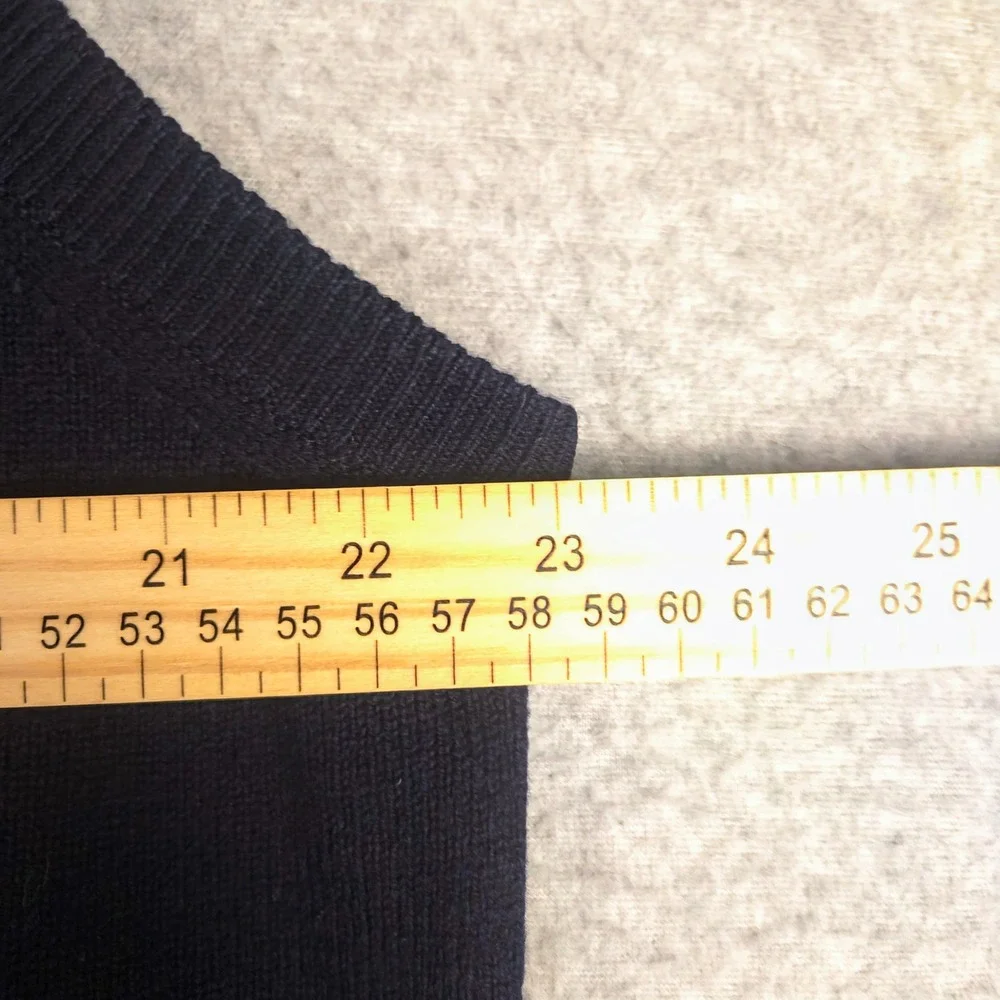 LL Bean‎ Lambswool Sweater Vest V-Neck Sleeveless Layering Casual Mens L